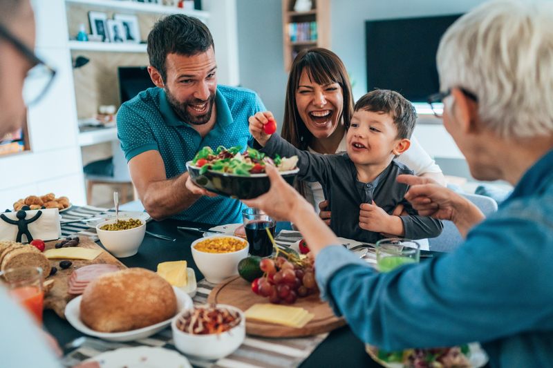 Familia acompañando